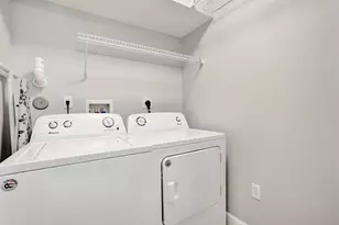 835 NE 16th Terrace, Fort Lauderdale, FL 33304 - Photo 23