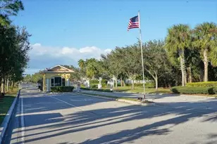 144 Blue Grotto Dr, Fort Pierce, FL 34945 - Photo 7