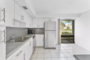 6612 Burning Wood Dr, Boca Raton, FL 33433 - Photo 5