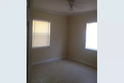 910 W Drew Street, Lantana, FL 33462 - Photo 7