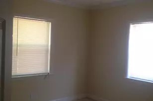 910 W Drew St, Lantana, FL 33462 - Photo 7