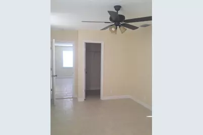 910 W Drew Street, Lantana, FL 33462 - Photo 13