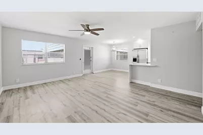 284 Flanders F, Delray Beach, FL 33484 - Photo 5