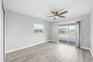 284 Flanders F, Delray Beach, FL 33484 - Photo 15