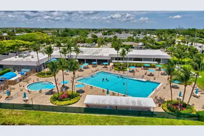 284 Flanders F, Delray Beach, FL 33484 - Photo 39