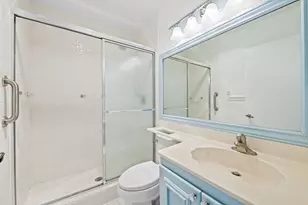 8257 Waterline Dr, Boynton Beach, FL 33472 - Photo 17