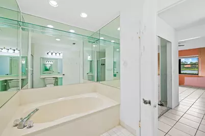 8257 Waterline Drive, Boynton Beach, FL 33472 - Photo 11