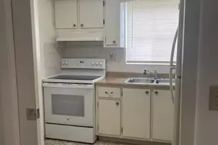 2727 W Dudley Dr Dr W, West Palm Beach, FL 33415 - Photo 5