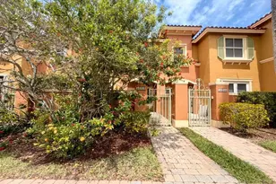 14363 SW 11th St, Pembroke Pines, FL 33027 - Photo 3