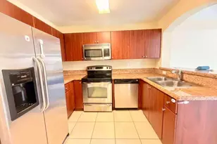 14363 SW 11th St, Pembroke Pines, FL 33027 - Photo 1