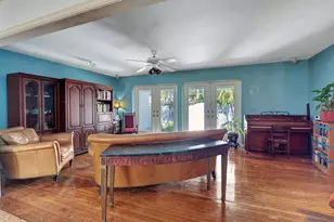 135 Harvard Dr, Lake Worth Beach, FL 33460 - Photo 9