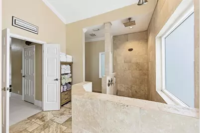 10114 Hunt Club Lane, Palm Beach Gardens, FL 33418 - Photo 13