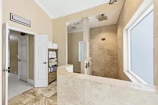 10114 Hunt Club Ln, Palm Beach Gardens, FL 33418 - Photo 13