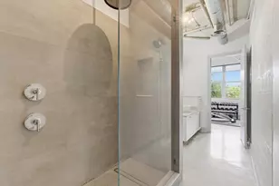 425 N Andrews Ave, Fort Lauderdale, FL 33301 - Photo 15