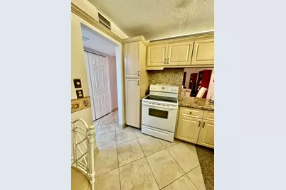 3100 Holiday Springs Boulevard, Margate, FL 33063 - Photo 3