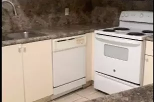 4255 N University Dr, Sunrise, FL 33351 - Photo 3