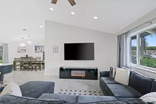 510 NE 38th St, Deerfield Beach, FL 33064 - Photo 9