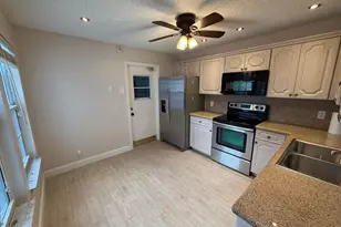 3841 Island Club Cir E, Lake Worth, FL 33462 - Photo 5