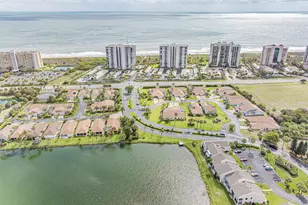 3206 S Lakeview Cir, Hutchinson Island, FL 34949 - Photo 65