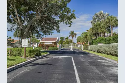 3206 S Lakeview Circle #1206, Hutchinson Island, FL 34949 - Photo 5