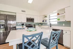 3206 S Lakeview Cir, Hutchinson Island, FL 34949 - Photo 15