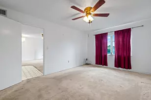 8260 SW 24th St, North Lauderdale, FL 33068 - Photo 9