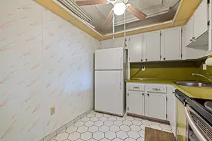 8260 SW 24th St, North Lauderdale, FL 33068 - Photo 3