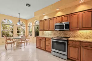 301 S Ryder Cup Circle, Palm Beach Gardens, FL 33418 - Photo 7