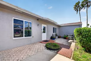 14723 Wildflower Ln, Delray Beach, FL 33446 - Photo 3