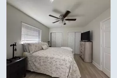 4919 NW 47th Terrace, Tamarac, FL 33319 - Photo 11