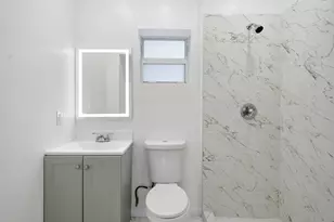 340 SW 11th Ave, Hallandale Beach, FL 33009 - Photo 9