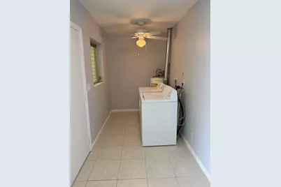 6575 NE 7th Avenue, Boca Raton, FL 33487 - Photo 15