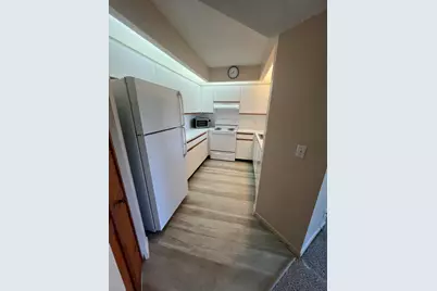 300 SW 130th Terrace #314b, Pembroke Pines, FL 33027 - Photo 3