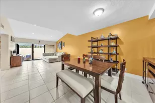 8715 Cleary Blvd, Plantation, FL 33324 - Photo 11