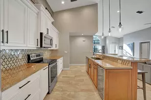 9931 SW 23rd St, Davie, FL 33324 - Photo 15