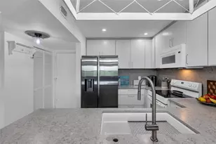 900 River Reach Dr, Fort Lauderdale, FL 33315 - Photo 9