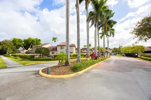 3625 Inverrary Blvd W, Lauderhill, FL 33319 - Photo 5