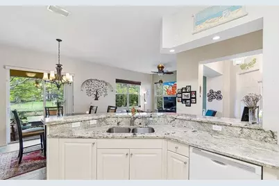 5784 NW 120th Avenue, Coral Springs, FL 33076 - Photo 7