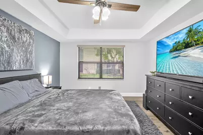 201 Republic Court, Deerfield Beach, FL 33442 - Photo 9