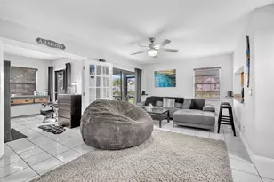 201 Republic Ct, Deerfield Beach, FL 33442 - Photo 3