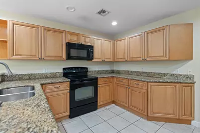 6094 Live Oak Court #B, Tamarac, FL 33319 - Photo 21