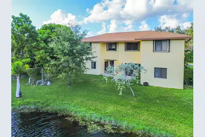 6094 Live Oak Court #B, Tamarac, FL 33319 - Photo 11