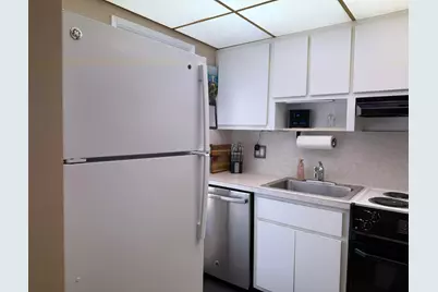 2050 NE 39th Street NE #S103, Lighthouse Point, FL 33064 - Photo 27