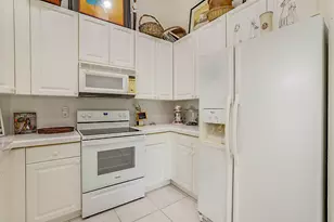 2568 Sandy Cay, West Palm Beach, FL 33411 - Photo 19
