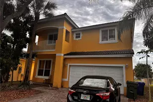 1820 NW 78th Ave, Pembroke Pines, FL 33024 - Photo 3