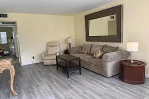 389 Fanshaw, Boca Raton, FL 33434 - Photo 7
