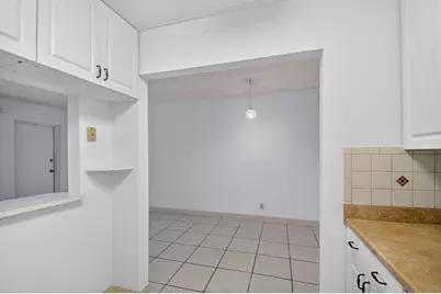 3300 Springdale Boulevard #208, Palm Springs, FL 33461 - Photo 21