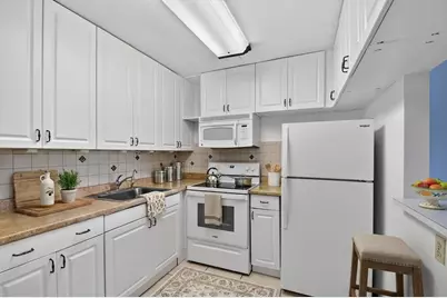 3300 Springdale Boulevard #208, Palm Springs, FL 33461 - Photo 19