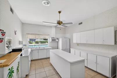 3300 Springdale Boulevard #208, Palm Springs, FL 33461 - Photo 49