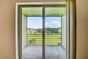 3300 Springdale Blvd, Palm Springs, FL 33461 - Photo 35